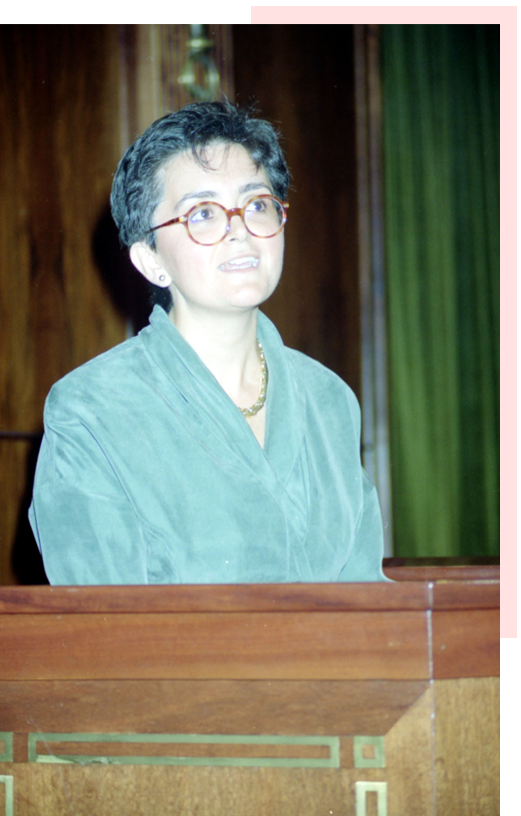 Mercedes Montero, durante la defensa de su primera tesis doctoral