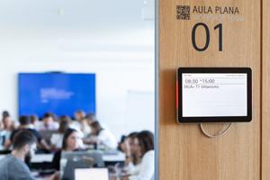 Alumnos en una clase del Campus de Madrid